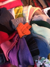 Load image into Gallery viewer, MITTS - Various Colours
