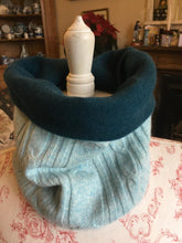 Load image into Gallery viewer, Reversible Snood  - Pale turquoise ribs and cable with dark bluey green interior
