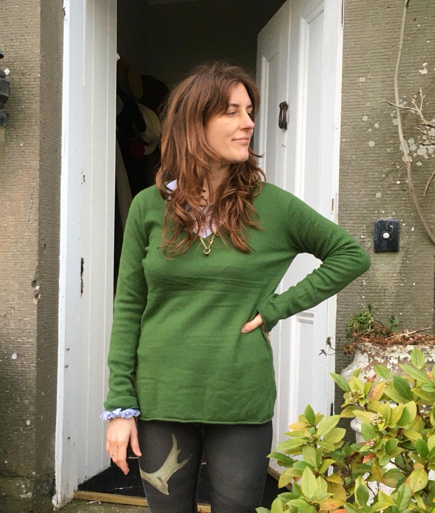 J Jill designer V neck in olive green, slits either side, Size L
